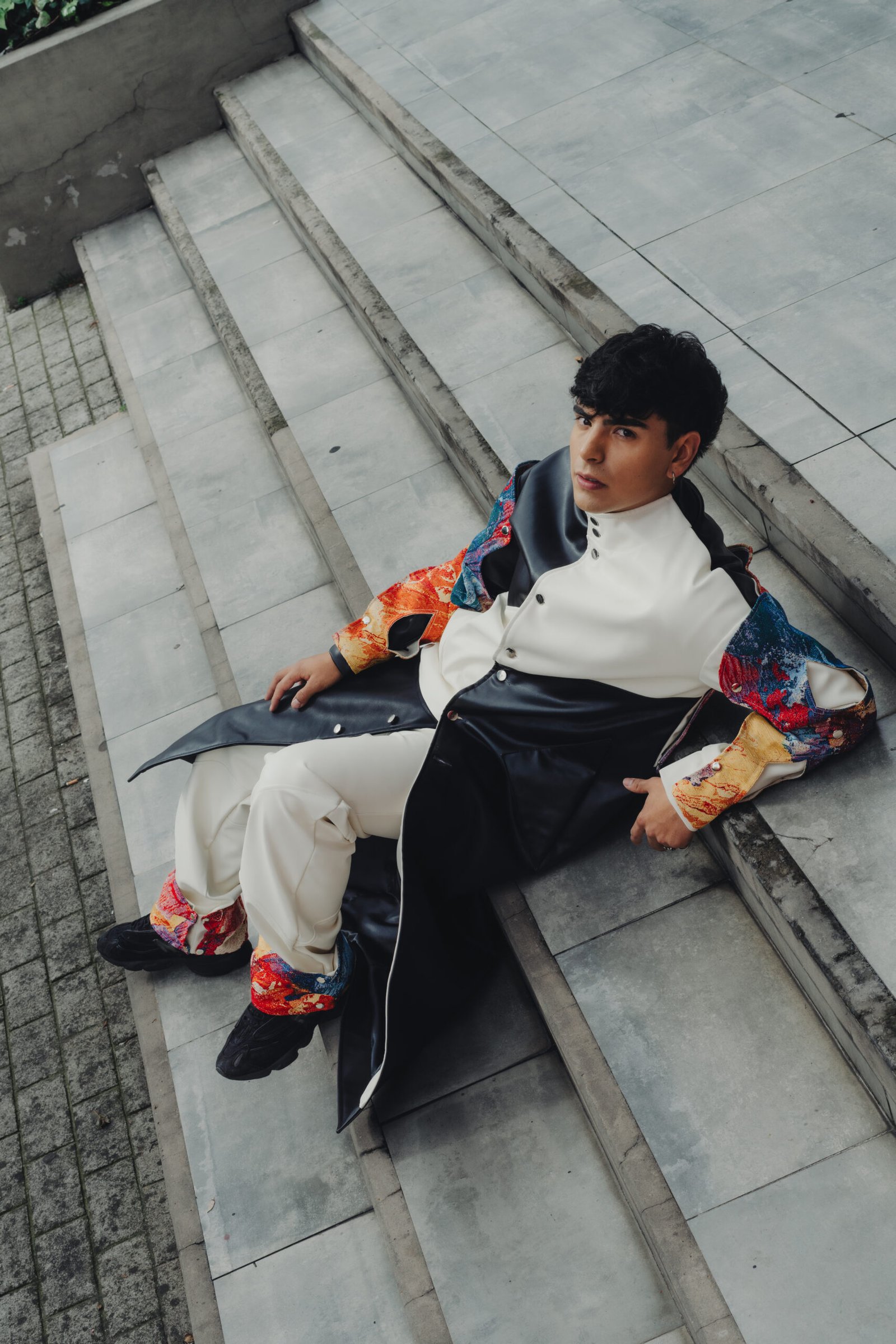 Look 5